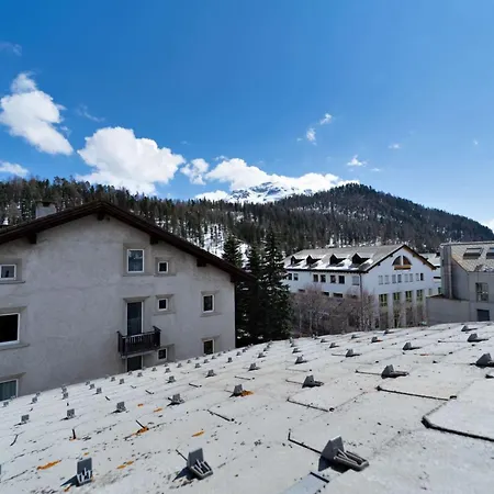 Attic Chesa Charots - Celerina