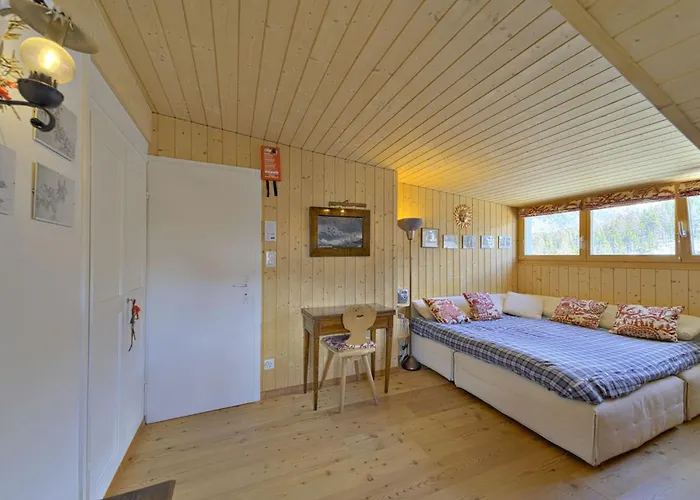 Attic Chesa Charots - Celerina Daire *