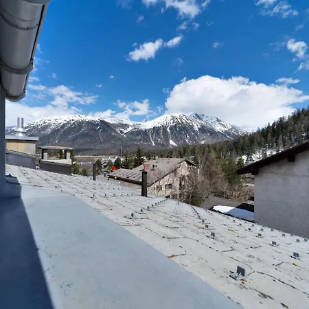 Attic Chesa Charots - Celerina * Celerina/Schlarigna